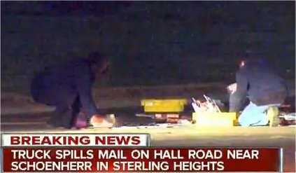 Video: Postal Service truck spills its load, sending mail all across Hall Road