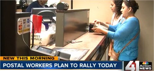 Video: Postal workers rally to keep post offices open