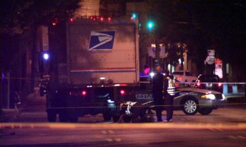 Video: Pedestrian killed in Kentucky may have deliberately dove in front of USPS truck