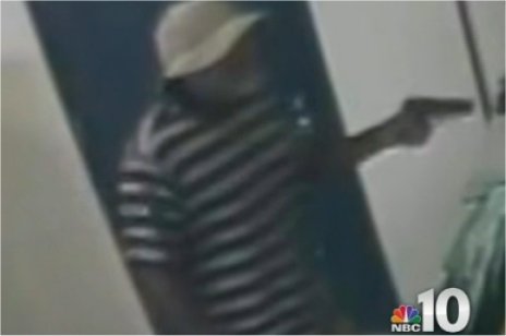 Video: Man in Bucket Hat Calmly Points Gun at Postal Worker, Robs Northeast Philadelphia Post Office