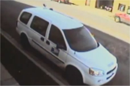 Video: Carjacking of mail carrier in Milwaukee caught on camera: “Thank God she got out safe”