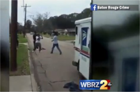 Video: Video surfaces of Baton Rouge teens attacking mailman